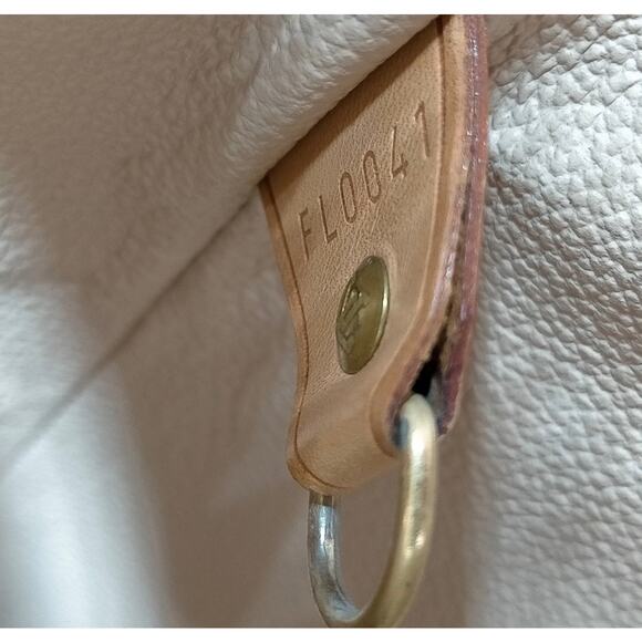 Louis Vuitton Monogram Bucket GM shoulder bag EUC - Picture 13 of 16